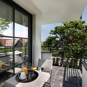  Apartment House